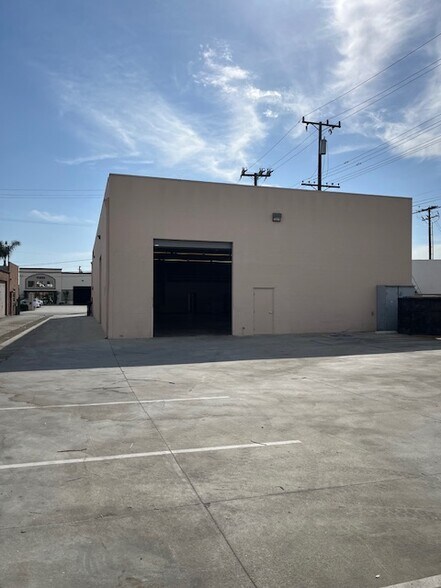 More Photos Of 10829 Central Ave, South El Monte Warehouse For Lease