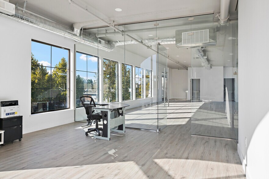 More Photos Of 2220 Winchester Blvd, Campbell Storefront Retail Office For Sale