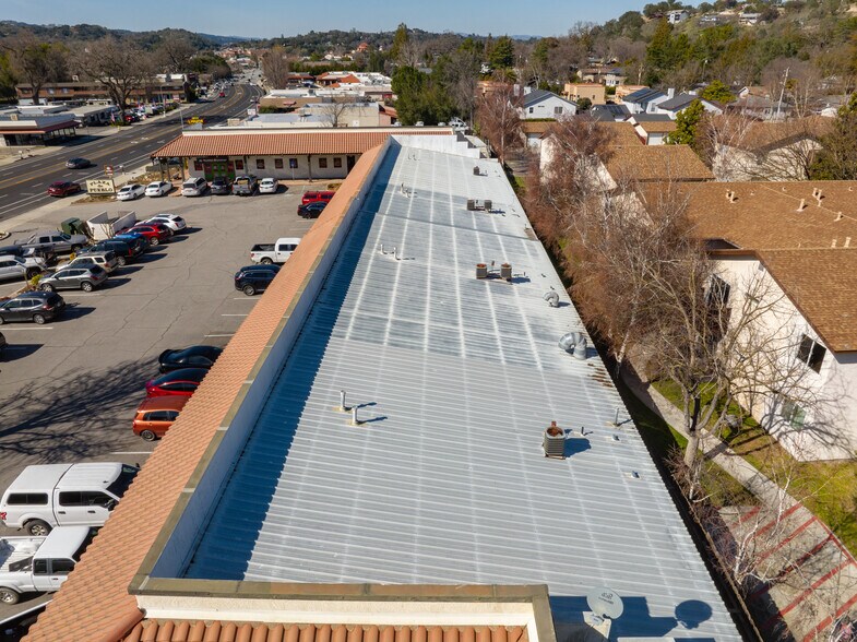 More Photos Of 7425 El Camino Real, Atascadero Storefront Retail Office For Sale