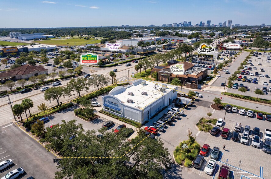 More Photos Of 3157 E Colonial Dr, Orlando General Retail For Sale
