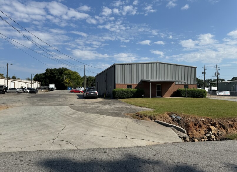 Primary Photo Of 1860 Joy Lake Rd, Morrow Warehouse For Lease