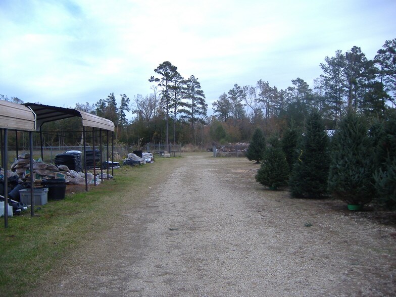 More Photos Of 44530 S Airport Rd, Hammond Land For Lease