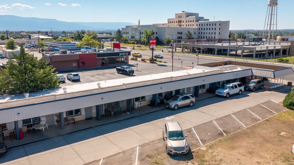 More Photos Of 1940 North Ave, Grand Junction Hotel For Sale