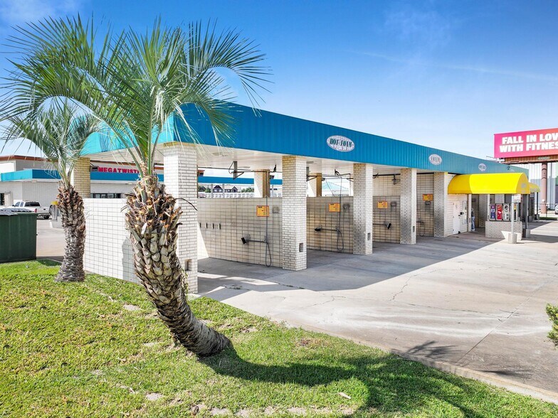 More Photos Of 8201 9th Ave, Port Arthur Carwash For Sale
