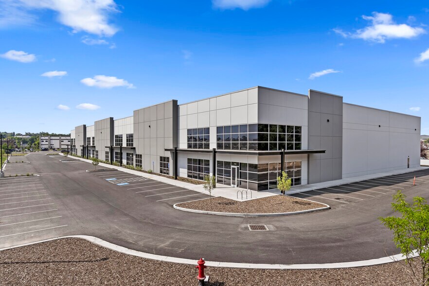 More Photos Of 626 W Stockman Way, Ogden Distribution For Lease