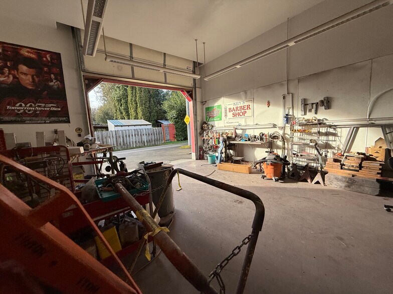 More Photos Of 3935 NE Everett St, Camas Specialty For Sale