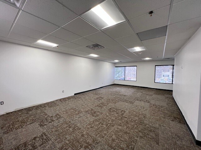 More Photos Of 2180 S Ivanhoe St, Denver Flex For Sale