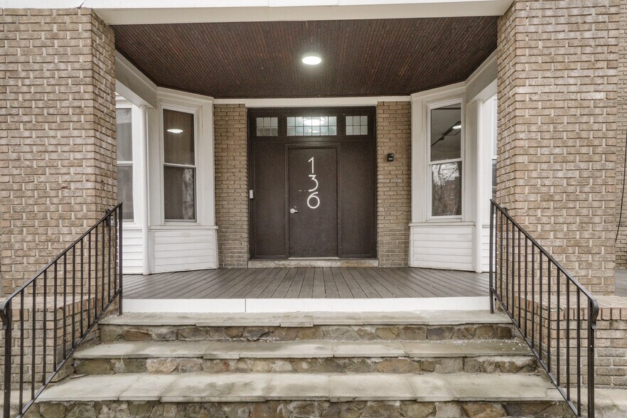 More Photos Of 136 Broadway, Hagerstown Apartments For Sale