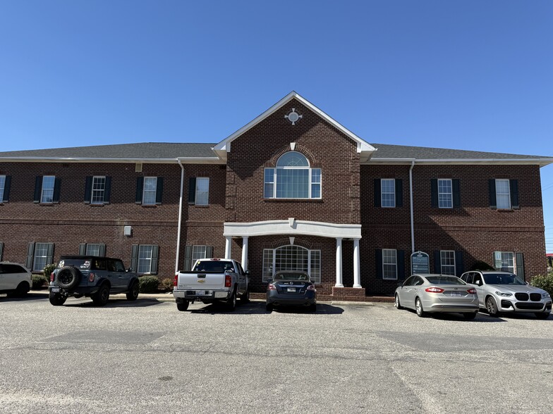 More Photos Of 2915 Raeford Rd, Fayetteville Medical For Lease