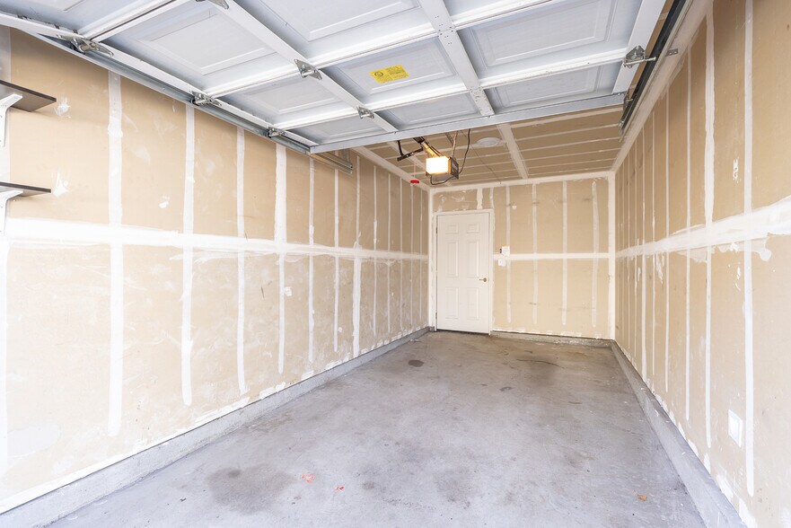 More Photos Of 2131 Naomi Pl, Santa Rosa Apartments For Sale