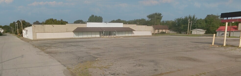 More Photos Of 3101 Sycamore St, Cairo General Retail For Sale