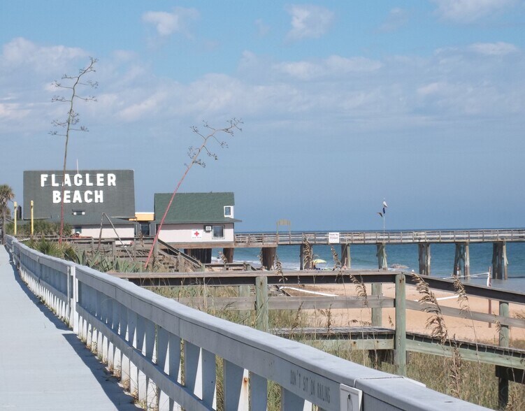More Photos Of 205 N Ocean Shore Blvd, Flagler Beach General Retail For Sale