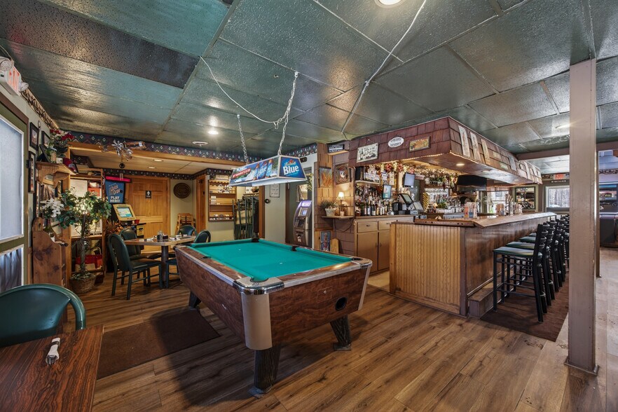 More Photos Of 2862 Guyanoga Rd, Branchport General Retail For Sale