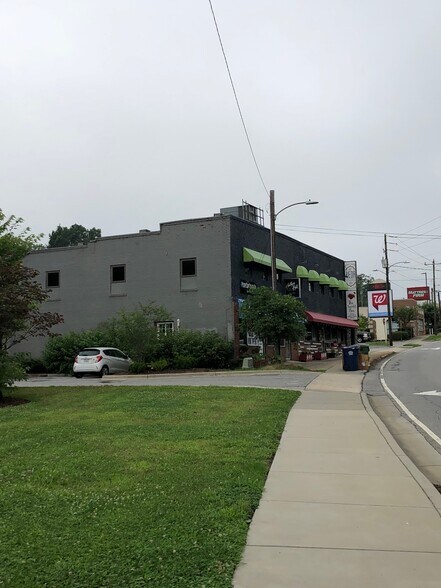 More Photos Of 853-857 Merrimon Ave, Asheville Restaurant For Sale