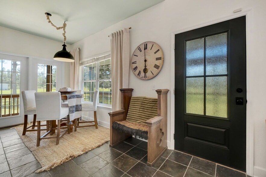 More Photos Of 4004 Golf Course Rd, Perry Lodge Meeting Hall For Sale