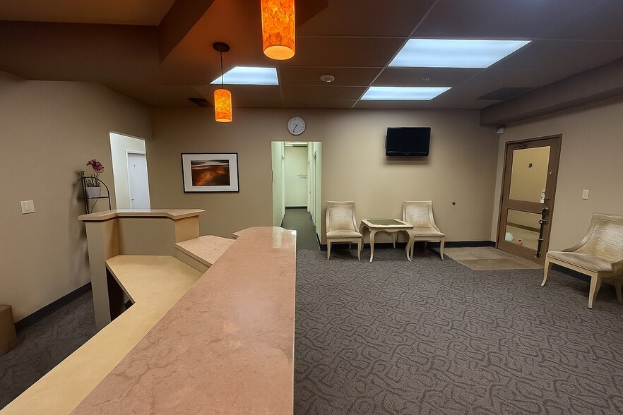 More Photos Of 1900 116th Ave NE, Bellevue Medical For Sale