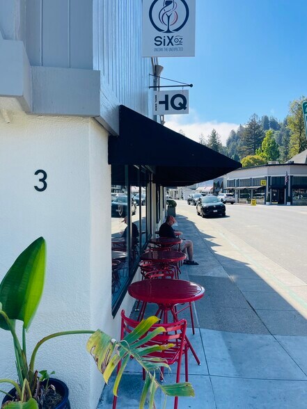 More Photos Of 3-11 Ross Cmn, Ross Storefront Retail Office For Lease