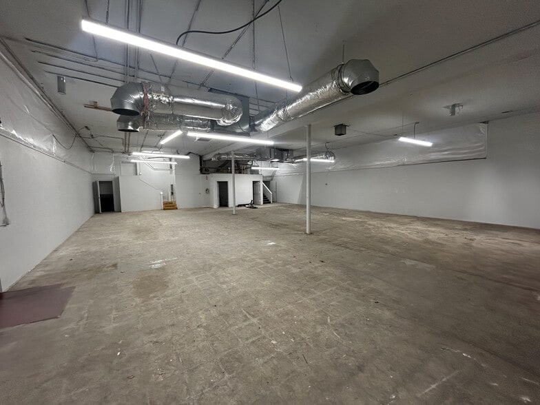 More Photos Of 665 Kalamath St, Denver Warehouse For Sale