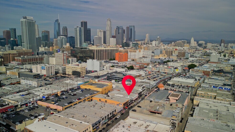 More Photos Of 1115 Wall St, Los Angeles Storefront For Sale