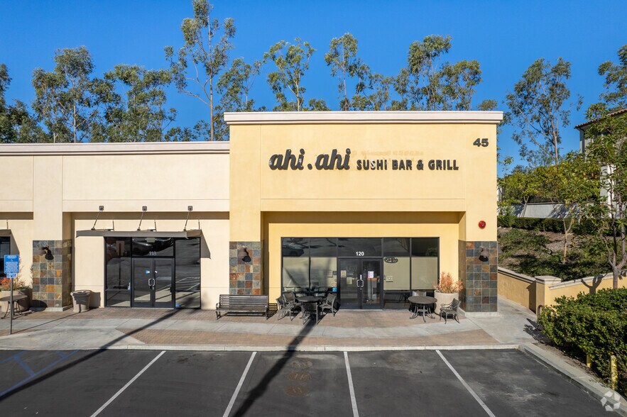 More Photos Of 41 Auto Center Dr, Lake Forest Unknown For Lease