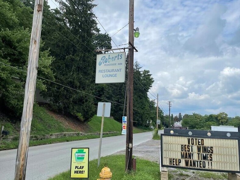 More Photos Of 1020 Sharon Rd, Beaver Restaurant For Sale