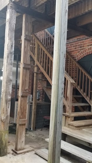 More Photos Of 2720 Cleveland St, Elloree Storefront Retail Residential For Sale