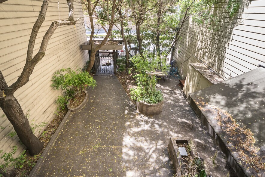 More Photos Of 189 Magnolia St, San Francisco Apartments For Sale