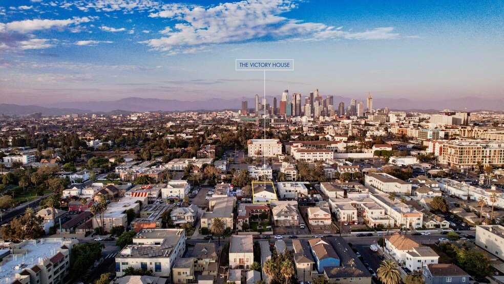 More Photos Of 668 W 28th St, Los Angeles Apartments For Sale