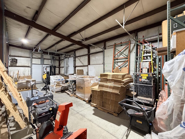 More Photos Of 4314 Centurion Dr, Bismarck Warehouse For Sale