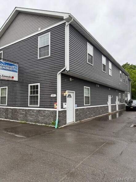More Photos Of 2901 S Park Ave, Lackawanna Office Residential For Sale