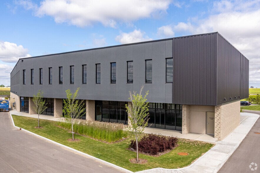 Primary Photo Of 232 Parsons Rd SW, Edmonton Office For Lease
