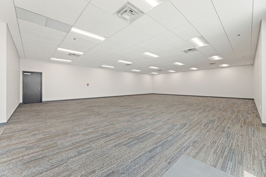 More Photos Of 3301 Enterprise Dr, Rowlett Warehouse For Sale