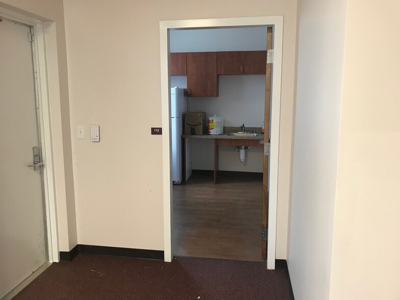 More Photos Of 11073 Colonel Armistead Dr, Ruther Glen Medical For Lease