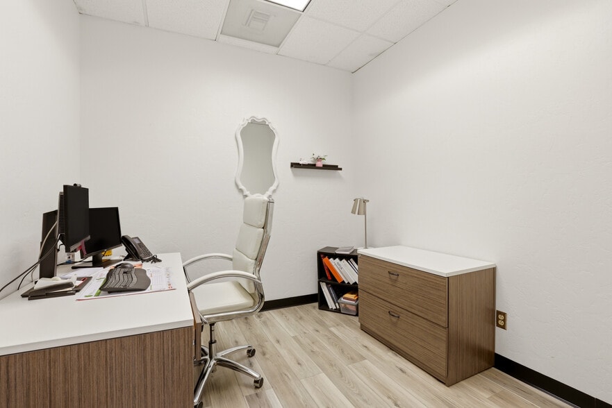 More Photos Of 2648 N Campbell Ave, Tucson Medical For Sale