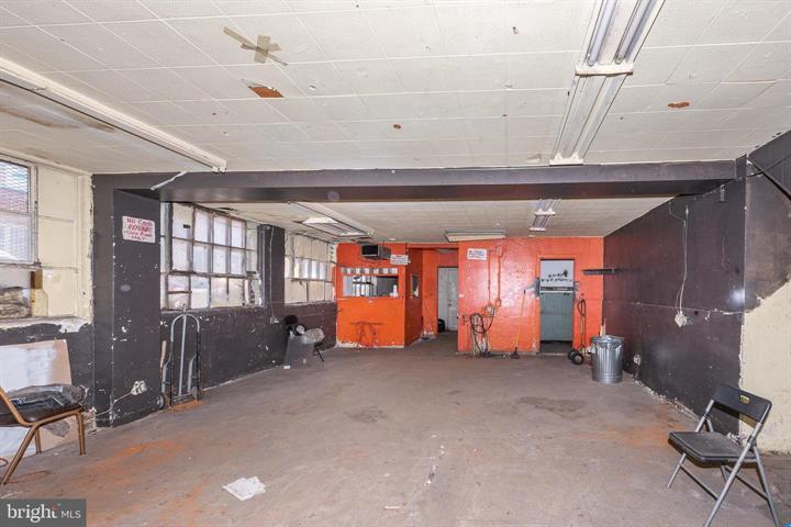 More Photos Of 1873 N Gay St, Baltimore Storefront Retail Office For Lease