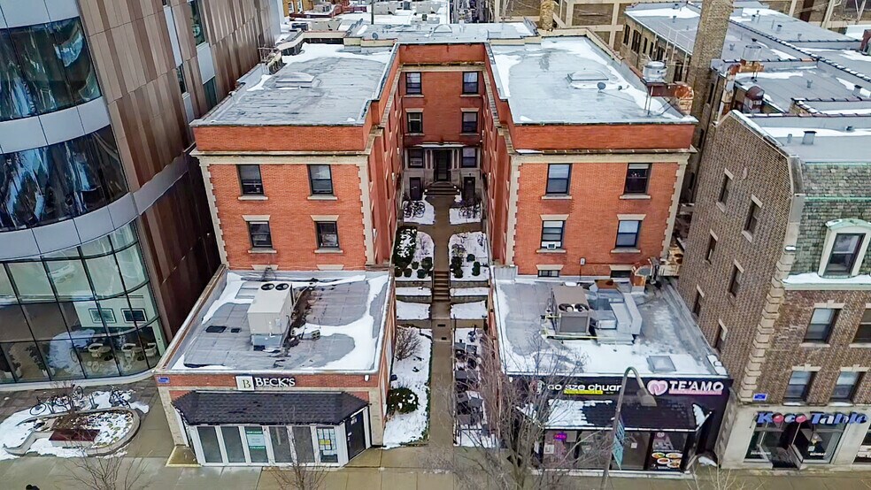 Primary Photo Of 716 Clark St, Evanston Apartments For Sale