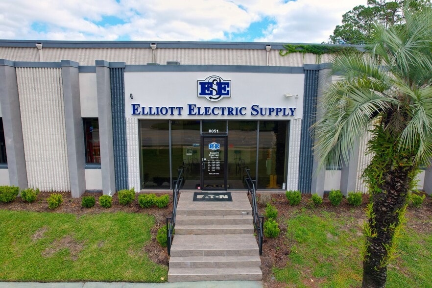 More Photos Of 8051 Bayberry Rd, Jacksonville Warehouse For Sale