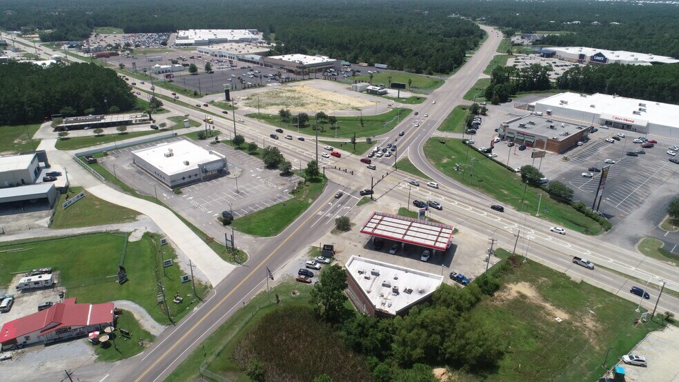 More Photos Of 403 Highway 90, Waveland Drugstore For Lease