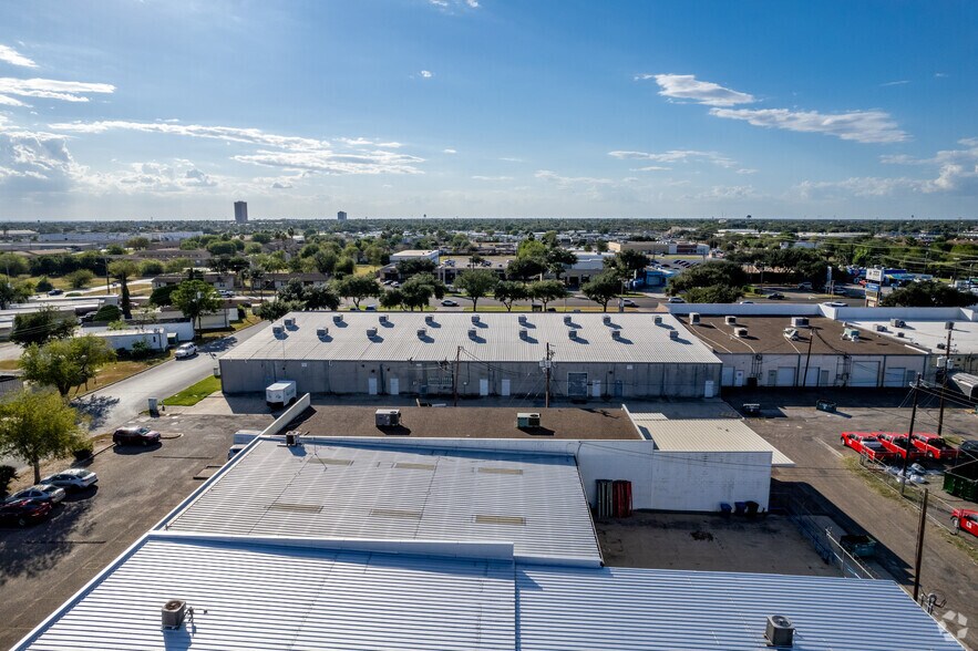 More Photos Of 600-618 N McColl Rd, McAllen Office For Sale