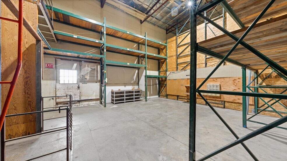 More Photos Of 1722 Morgan Rd, Sunnyside Warehouse For Sale