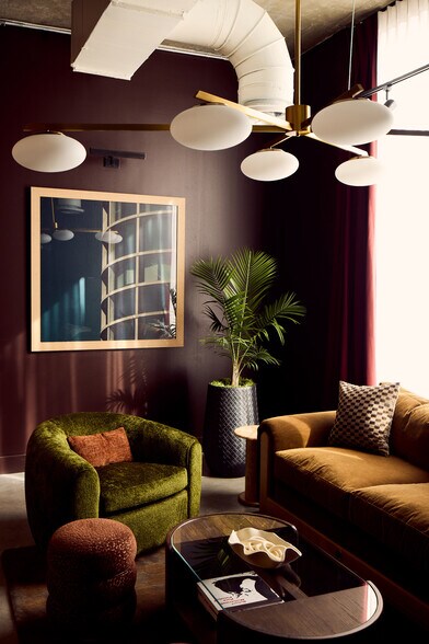 More Photos Of 1515 E Cesar Chavez St, Austin Coworking Space