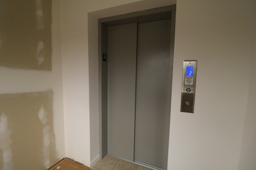 More Photos Of 1136 Clifton Ave, Clifton Medical For Lease