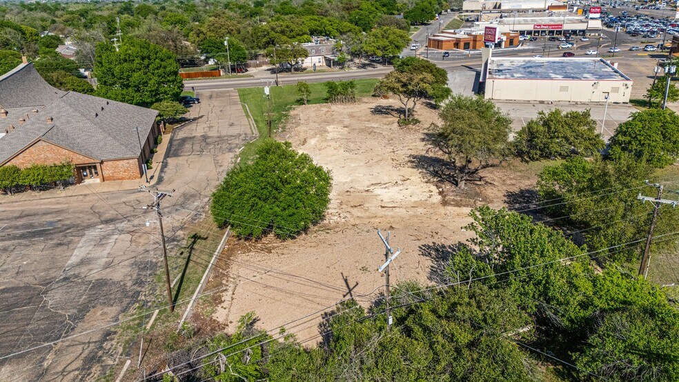 More Photos Of 720 N New Rd, Waco Land For Sale