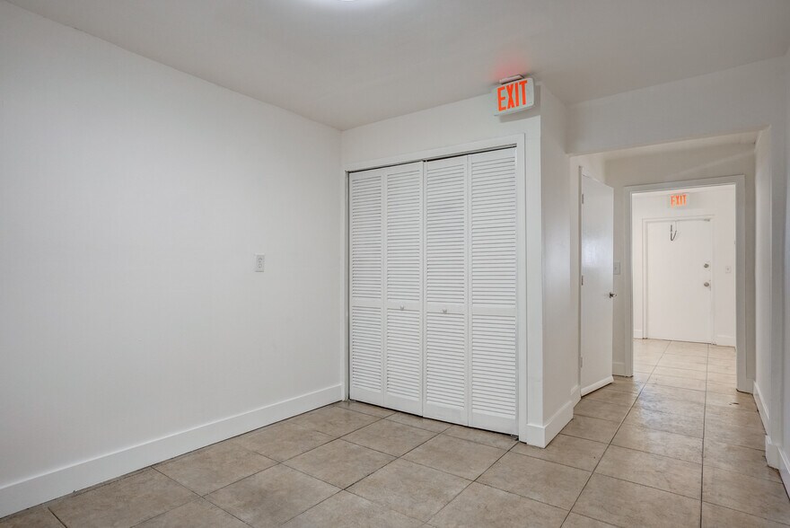 More Photos Of 14080-14118 SW 139th Ct, Miami Light Manufacturing For Lease