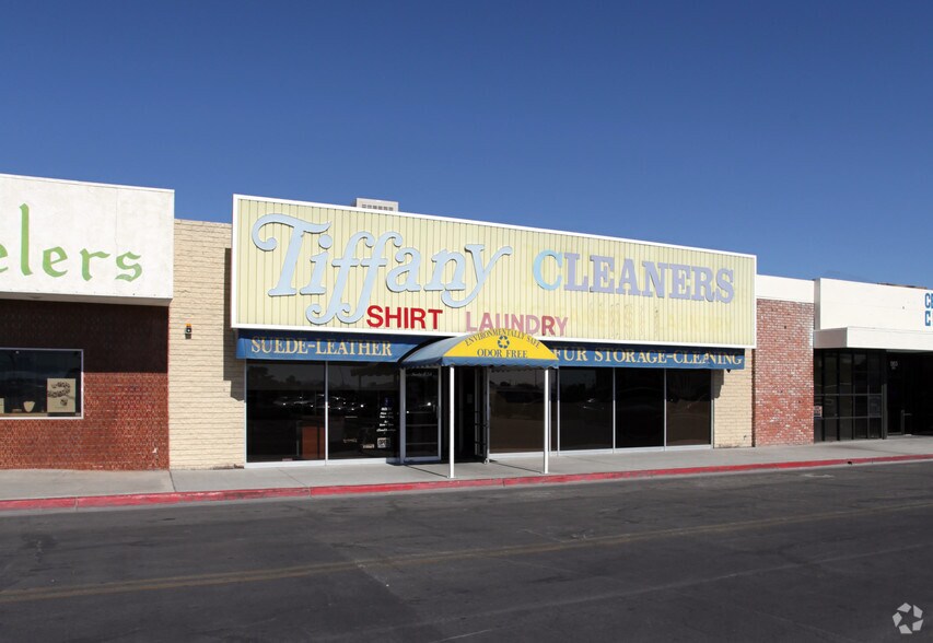 More Photos Of 953 E Sahara Ave, Las Vegas Storefront For Lease