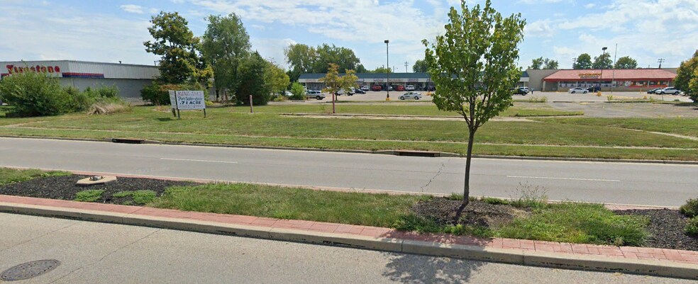 More Photos Of 665-699 Northland Blvd, Cincinnati General Retail For Sale