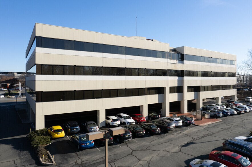 More Photos Of 201 W Passaic St, Rochelle Park Loft Creative Space For Lease