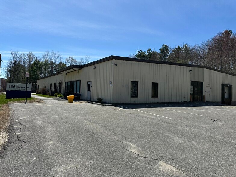 More Photos Of 166 Riverside Industrial Pky, Portland Shelter For Lease