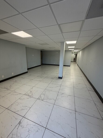 More Photos Of 308 E 2nd Ave, La Habra Service For Sale