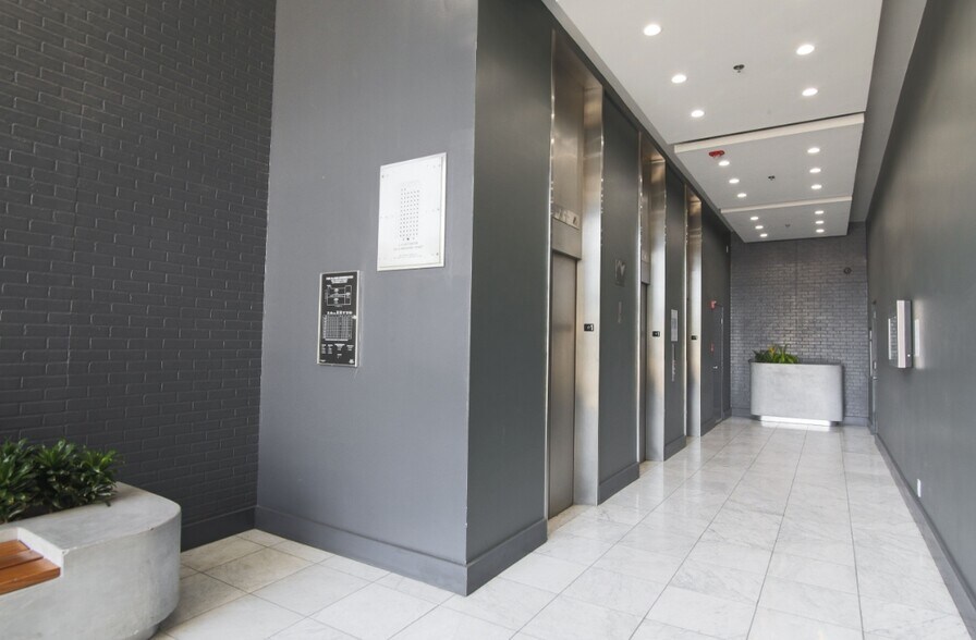 More Photos Of 205 S Broadway, Los Angeles Office For Lease